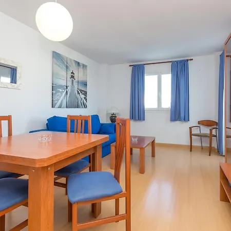 Royal Marina Ii Apartment