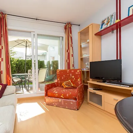 Royal Marina Ii Apartment Roses