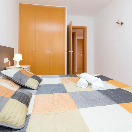 Royal Marina Ii Apartment Roses